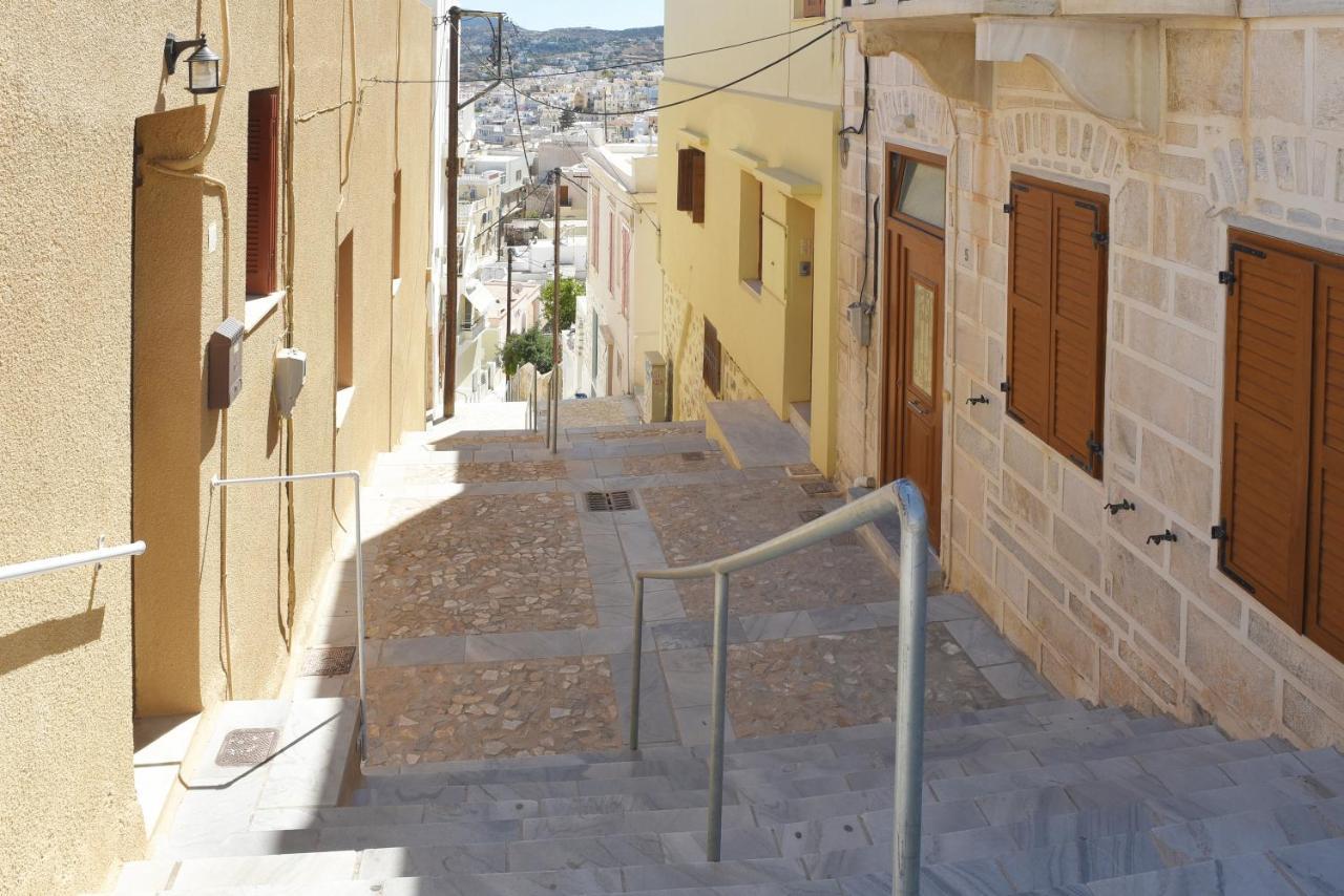 Almanza Apartment Syros 에르무폴리 외부 사진